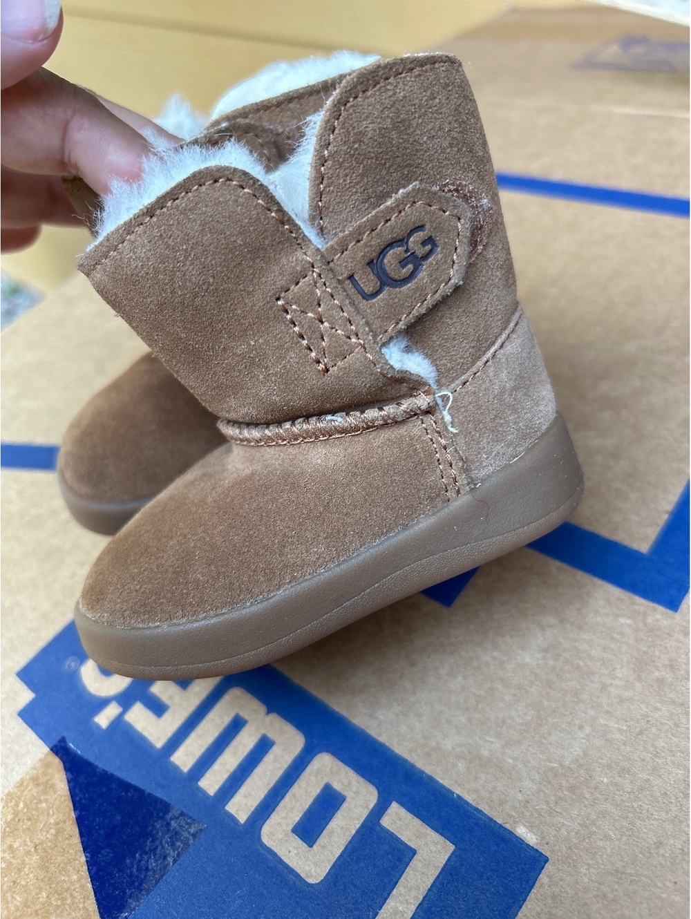 UGG Baby Toddler Classic Mini Boots Size 2/3 Brown Suede